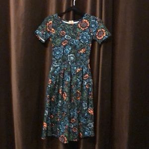 Lularoe XS with pockets